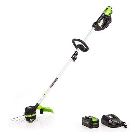 Page 1 <strong>STRING TRIMMER</strong> OPERATOR <strong>MANUAL</strong> COUPE-HERBE MANUEL D’OPÉRATEUR www. . Greenworks 40v string trimmer manual